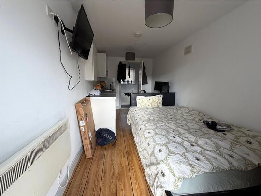 1 bedroom studio to rent - Photo 1