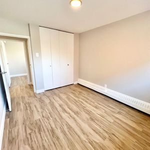 2 CH - 1 SDB - Montréal - $1,575 /mo - Photo 3