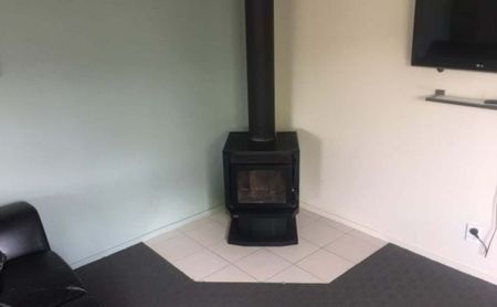 Family Friendly Living in the Heart of Halswell! - Photo 3