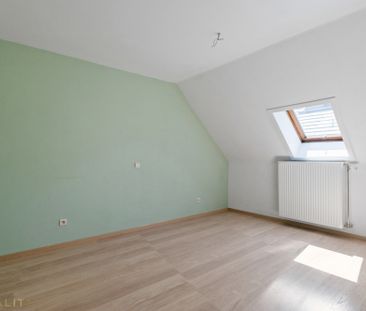 Centraal gelegen 2 slpk. appt. met gar. en terras. Vrij vanaf 15/03... - Foto 3