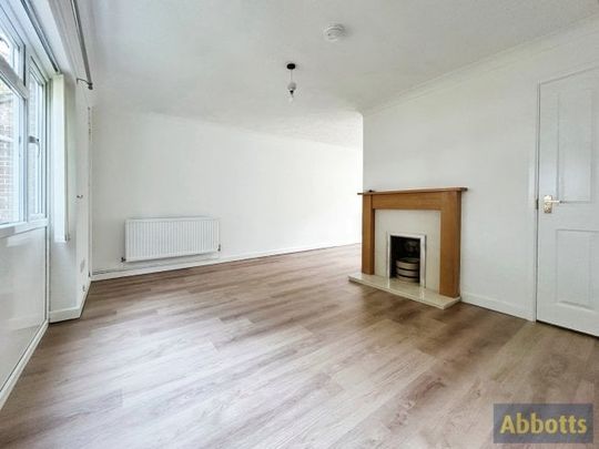 Lindisfarne Road, IP33 2EH - Photo 1