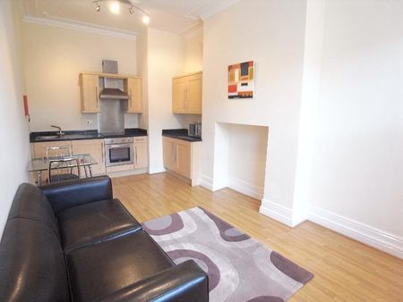 1 bedroom flat to rent - Photo 2