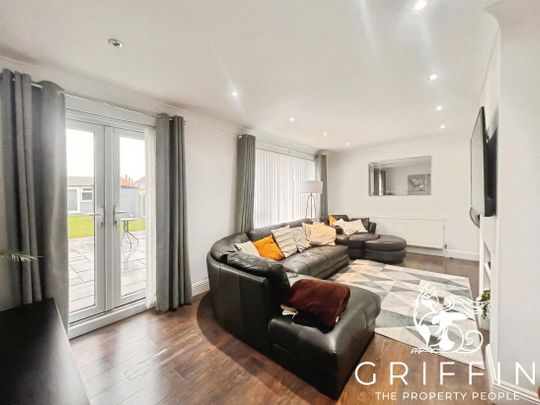 Chafford Way, Stifford Clays, Grays, RM16 - Photo 1