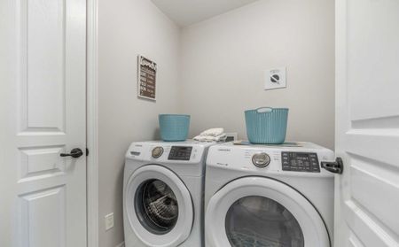 For Lease - 13 Severino Circle, West Lincoln, Ontario - Photo 3