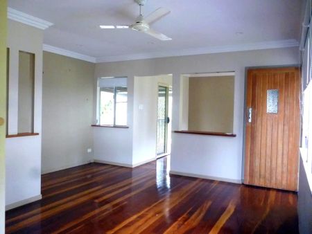 “3-Bedroom Home Near Cavendish Road High School” - Photo 4