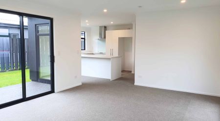 Secure This Home and Get a $250 Supermarket Voucher! - Photo 3