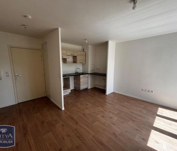 Location Appartement 2 pièces 42m² QUINCY SOUS SENART 91480 - Photo 2