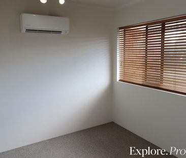 Tidy unit in the CBD - Photo 1