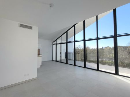 Location Appartement 3 pièces 86m² AIX EN PROVENCE 13100 - Photo 5