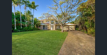 SPACIOUS FAMILY HOME - Photo 3