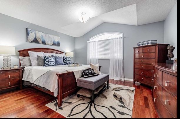 For Lease - 16 Down Crescent, Ajax, Ontario - Photo 1