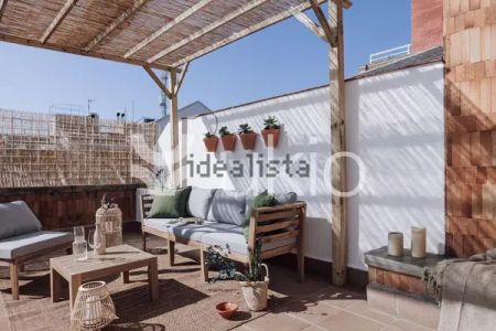 Alquiler de ático en Calle de Santaló - Photo 4