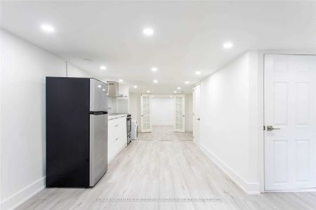 For Lease - 138 Booth Avenue Unit# Lower Fl, Toronto, Ontario - Photo 3