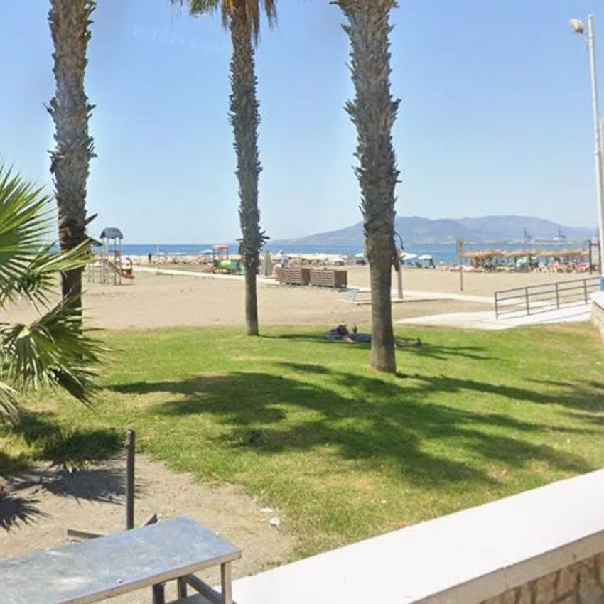 Alquiler de piso en Calle Bolivia - Photo 1