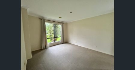 FAMILY HOME IN BERWICK SPRINGS ESTATE - Photo 5