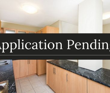 Spacious 2-Bedroom Apartment in Great Location - Photo 4