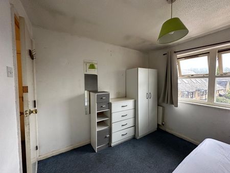 Room in a Shared House, Kinburn St, SE16 - Photo 3