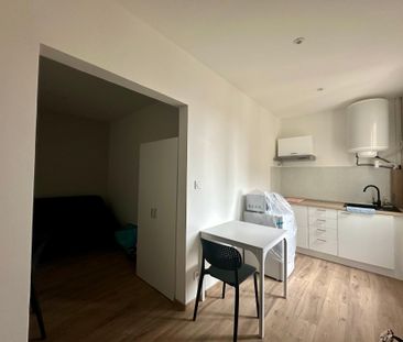 Location Appartement 1 pièce 16m² VALENCE 26000 - Photo 3