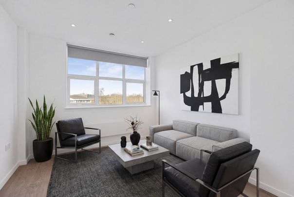 2 bedroom flat to rent - Photo 1
