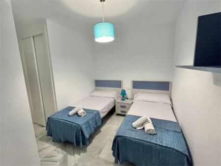 Apartamento de alquiler en Urbanizacion Residencial Mirabella, 16, Doña Julia Golf - Photo 3