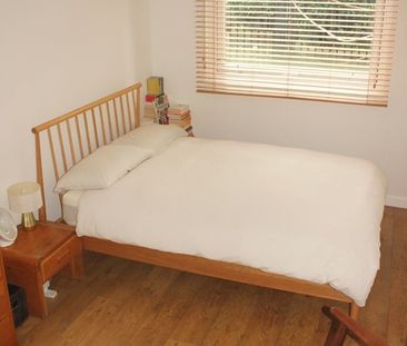 1 Bed Flat, Thorne Road, SW8 - Photo 6