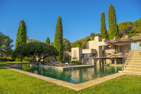 Rental Property Saint-Florent 10 Rooms 600 m² - Photo 3