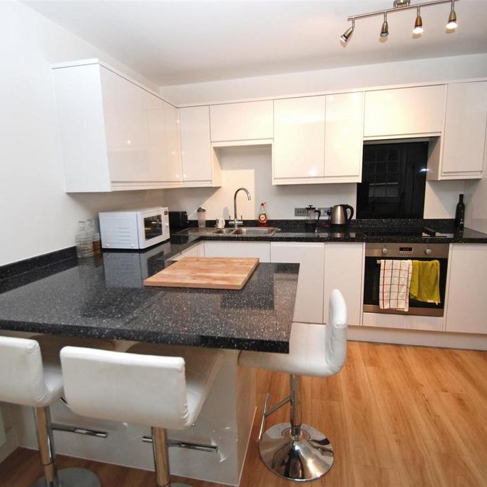 2 bedroom apartment to rent - Photo 1