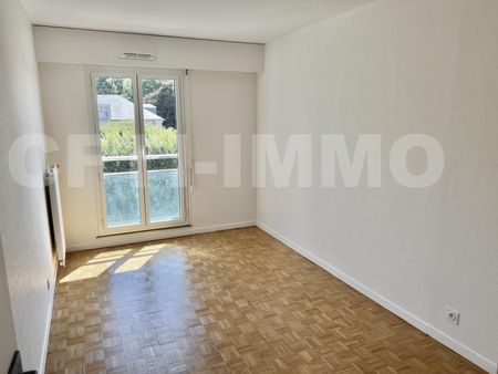 Location Appartement 3 Pièce(s) LE CHESNAY (78150) - Photo 2