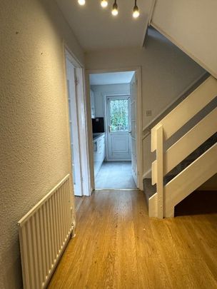 3 bedroom flat to rent - Photo 1