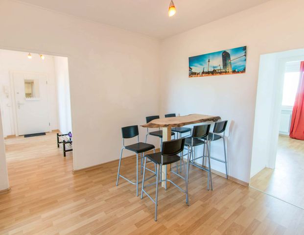 Rhinstraße 18.4 - Photo 1