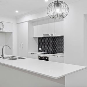 Break of lease opportunity! - Photo 2