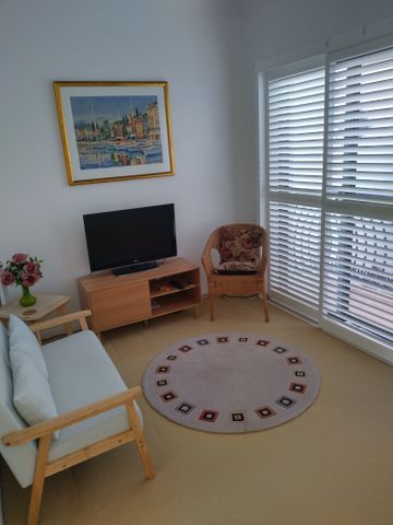 Broadbeach - Photo 2