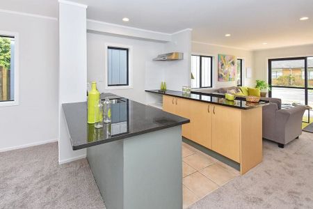 Family Home! (Discounted Offer to 10 January 2025) - Photo 4