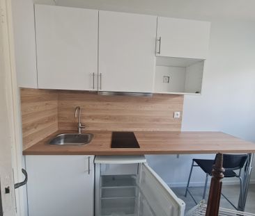 Location Appartement 1 pièce 16m² ORSAY 91400 - Photo 1
