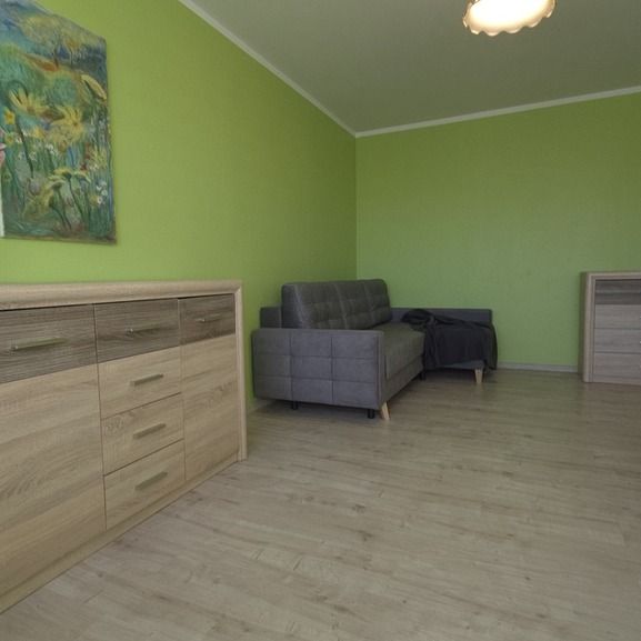 Ładna Kawalerka! 33 m2. Osobna kuchnia. - Photo 1