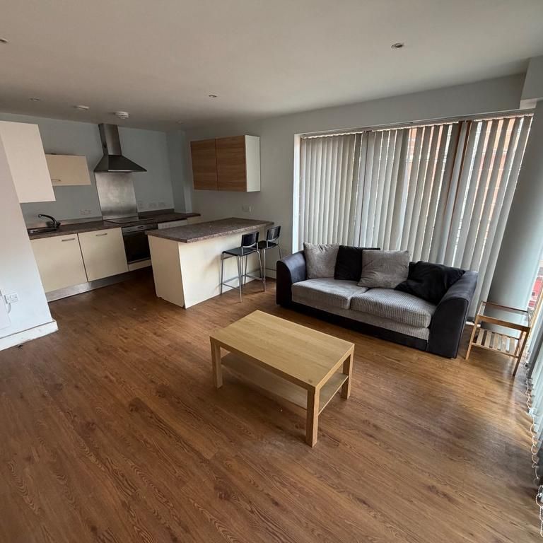 1 bedroom flat to rent - Photo 1