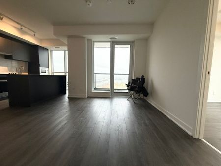 For Lease - 3071 Trafalgar Road Unit# 704, Oakville, Ontario - Photo 3