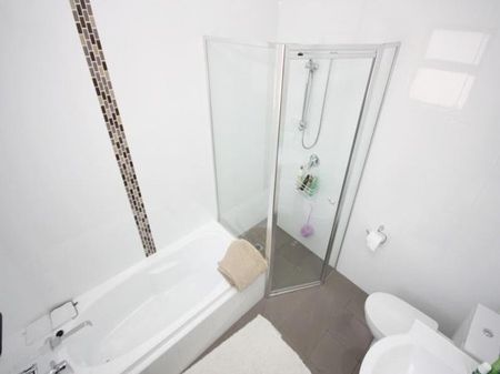 1/21 Shipley Avenue, North Strathfield NSW 2137 - Townhouse For Rent | Domain - Photo 5
