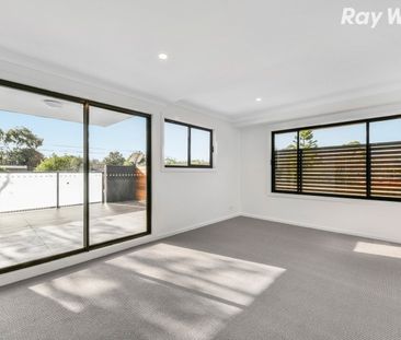 Easy, Low Maintenance Living - Photo 4