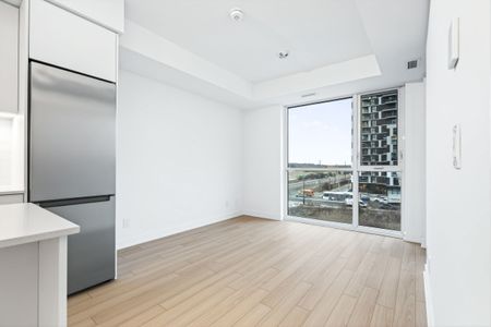 For Lease - 3079 Trafalgar Road Unit# 407, Oakville, Ontario - Photo 3