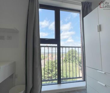 Studio to rent - Photo 2