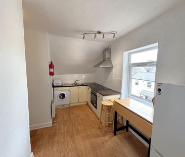 2 bedroom flat to rent - Photo 6
