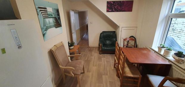 5 bedroom house share to rent - Photo 1