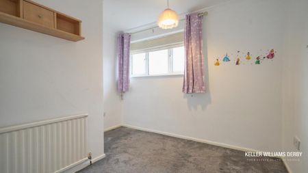 3 bedroom detached house to rent - Photo 2