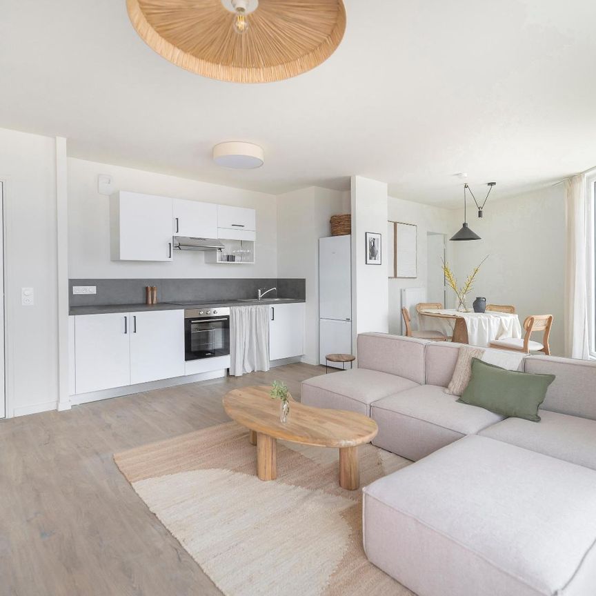 Location Appartement 4 pièces 80m² ANGERS 49100 - Photo 1