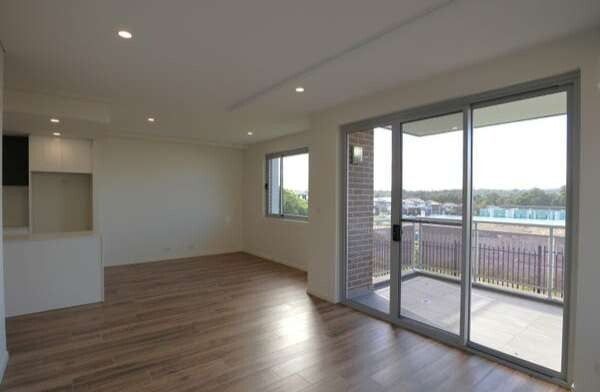 Kellyville - Photo 1