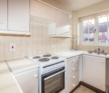 2 bedroom town house to rent Saffron Drive, Oakwood, DE21 - Photo 6