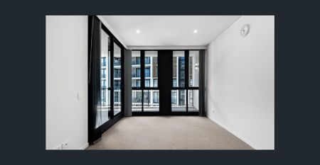 Spacious 1 Bedroom Oasis - Photo 4