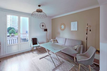 Colocation flambant neuve au pied du tram 3 et C20 - Photo 3