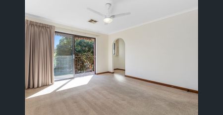 Kensington Cutie! - Photo 2